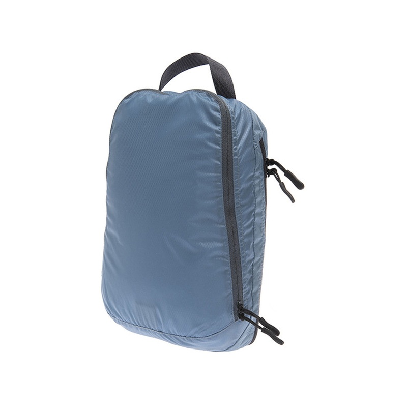 Two-in-One Separated Packing Cube Light – M