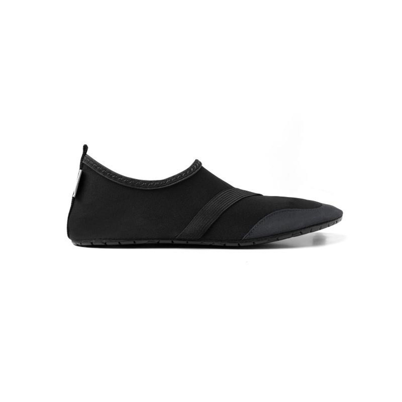 Dm Merchandising Inc Men’s Fit Kicks 3 Classic Black