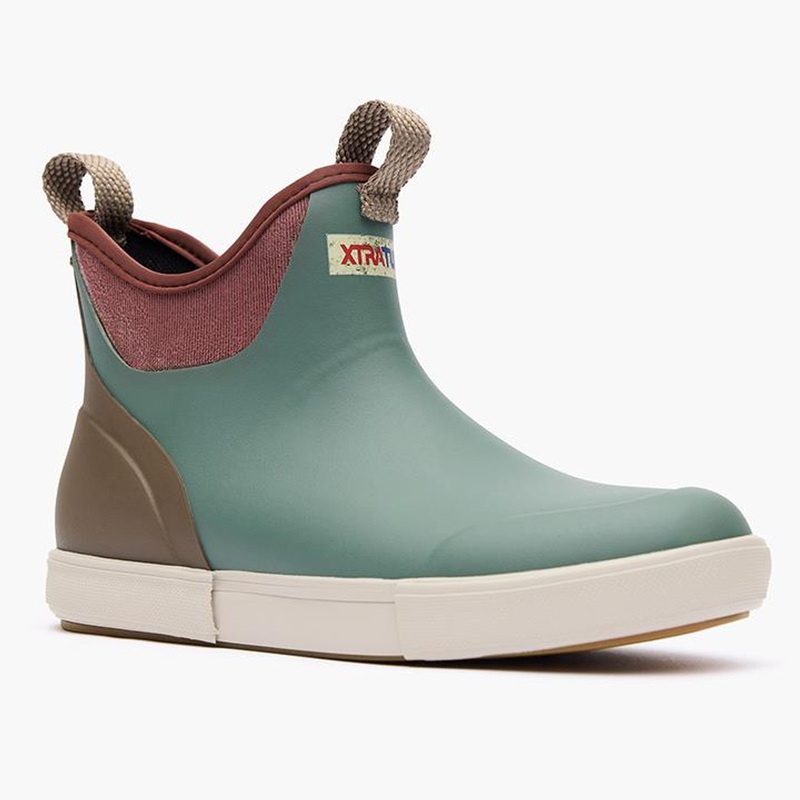 Xtratuf Women’s Vintage 6 in Ankle Deck Boot